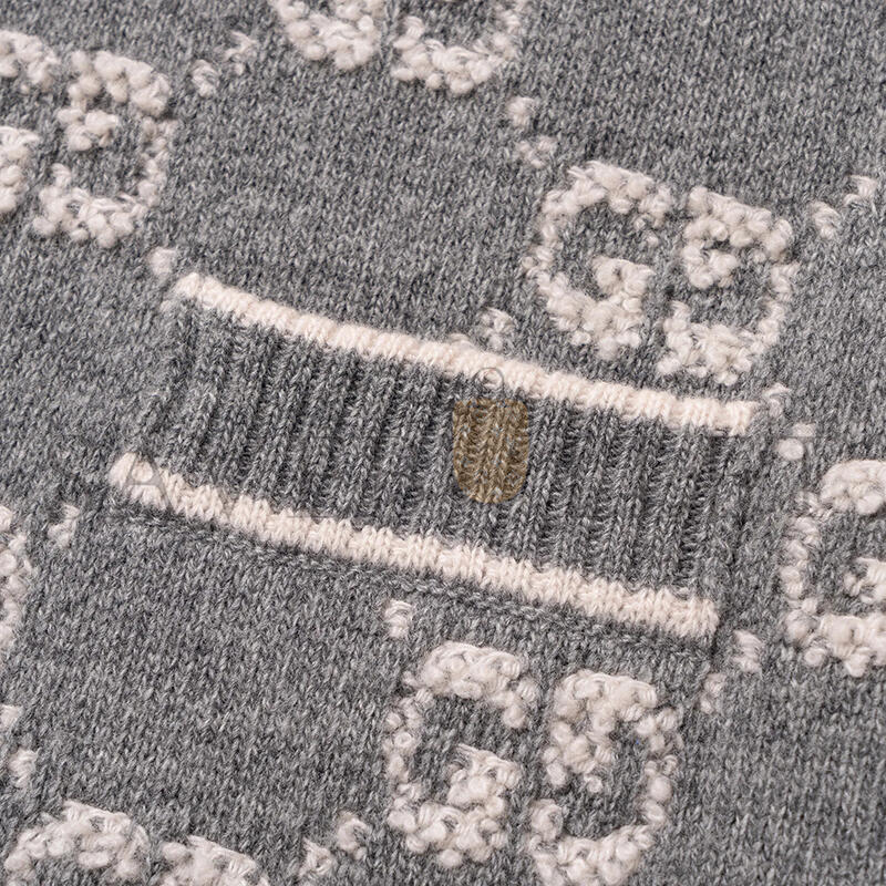 GUCCI WOOL JACQUARD KNIT CARDIGAN 713300